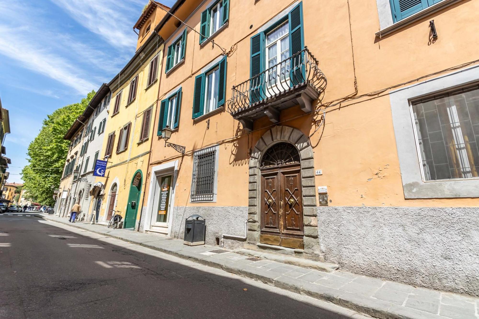Hostly-Garden House San Lorenzo-Few Steps To Tower Pisa Exterior photo